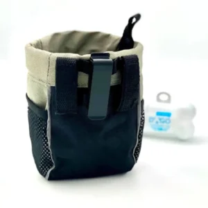 אחסון חטיפים למאלפים צבע שחור